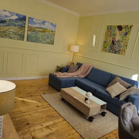 S Irma - Next To The Old Cathedral Daire