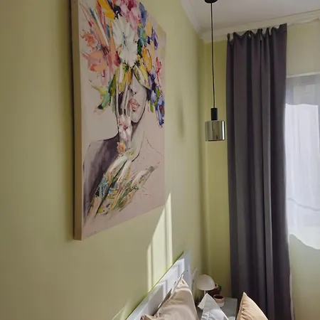 S Irma - Next To The Old Cathedral Daire *